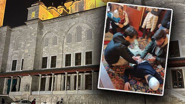 İstanbul Fatih Camii’nde bıçaklı saldırı