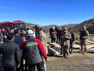 Elazığ’ın Palu ilçesinde krom maden ocağında göçük meydana geldi.