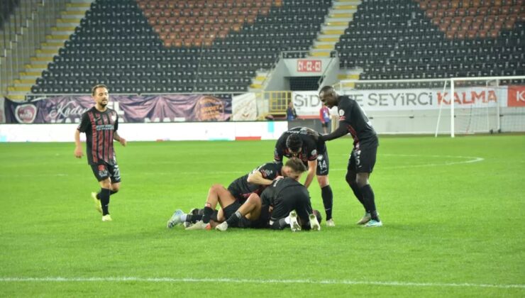 Çorum FK, İstanbulspor’u 3-1’le geçti!