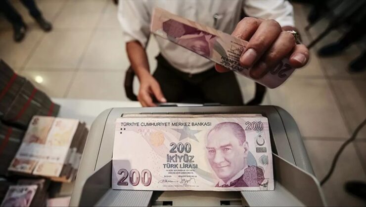 Bankacılık Kredileri Artıyor, Mevduatlar Düşüyor!