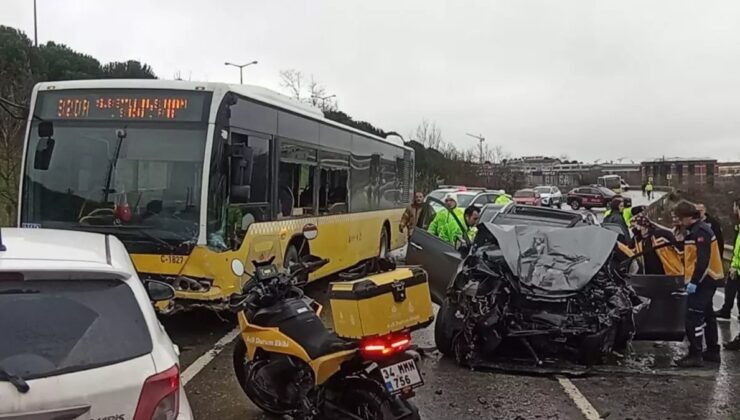 TEM Bağlantı Yolunda Feci Kaza: 1 Ölü, 4 Yaralı!