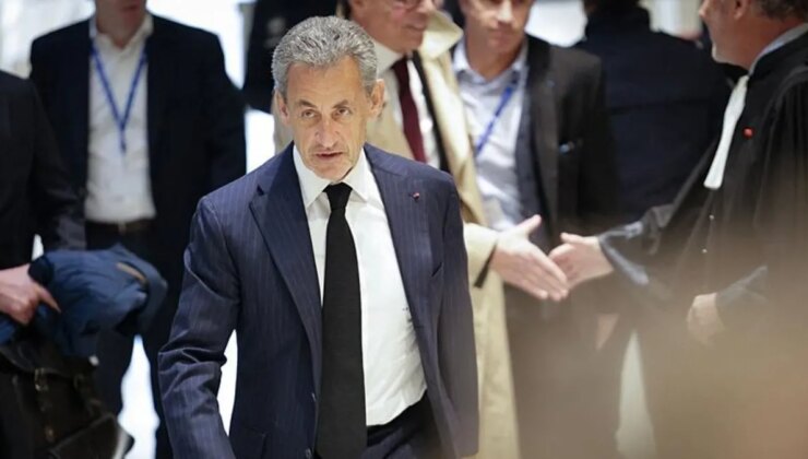 Sarkozy Yolsuzluk Davasında Yine Hakim Karşısında