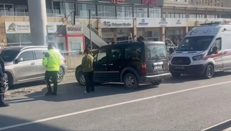 Yolda Bıçaklı Kavga: Kadın Sürücüler Karakolda!